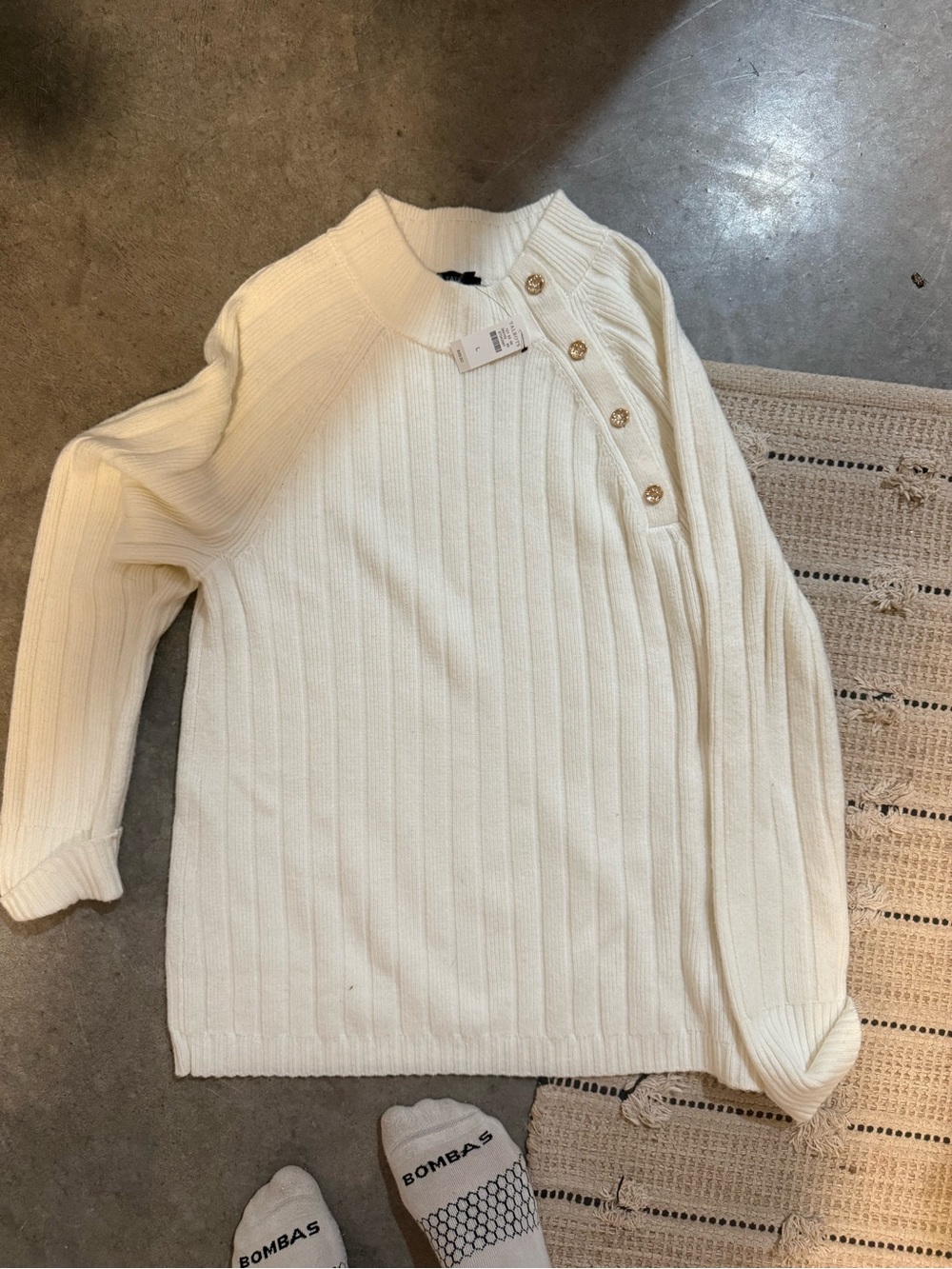 Talbots Cream Ribbed Crewneck Sweater with Decorative Buttons